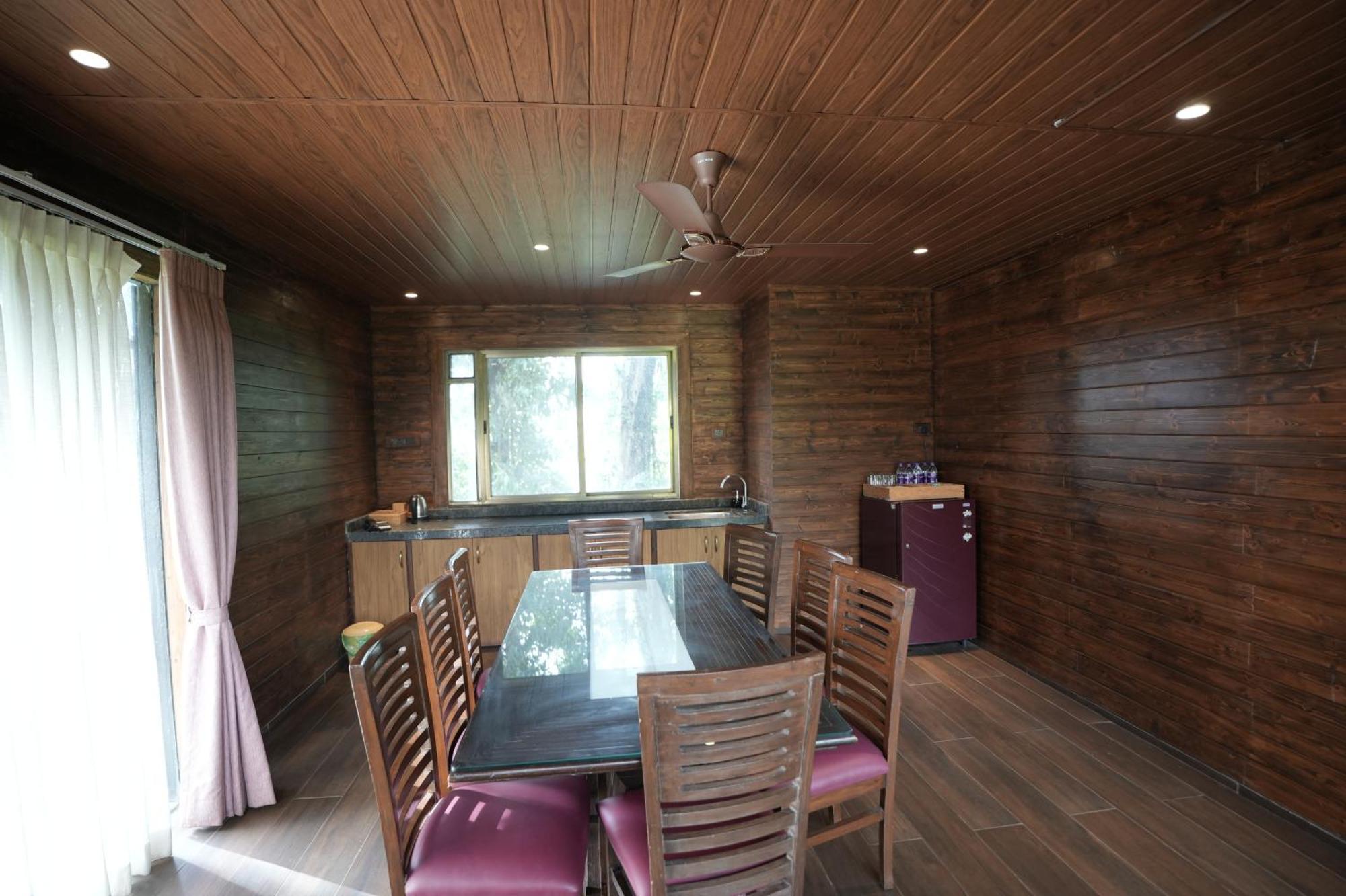 Lotus Farms Resort, Mahableshwar Mahābaleshwar Zewnętrze zdjęcie